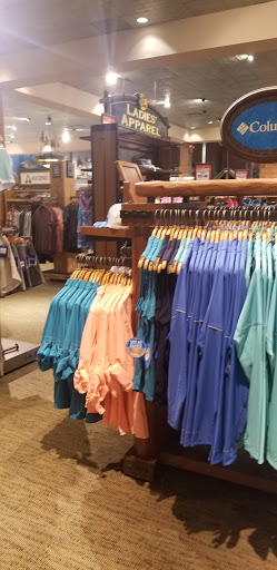 Sporting Goods Store «Bass Pro Shops», reviews and photos, 10040 Gulf Center Dr, Fort Myers, FL 33913, USA