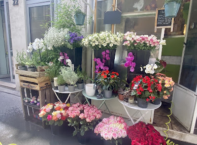 Bac A Fleurs à Paris