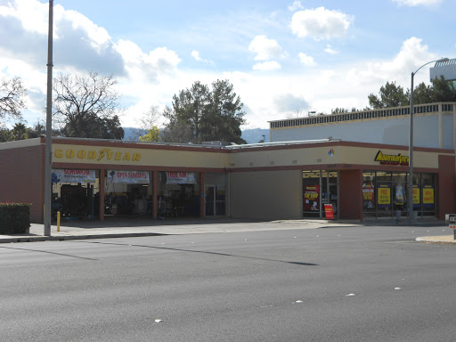 Auto Repair Shop «Mountain View Tire & Auto Service», reviews and photos, 23440 Lyons Ave, Newhall, CA 91321, USA