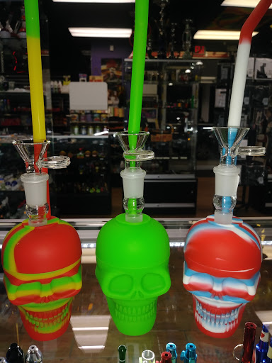 Tobacco Shop «407 Smoke Shop», reviews and photos, 4316 Curry Ford Rd, Orlando, FL 32806, USA