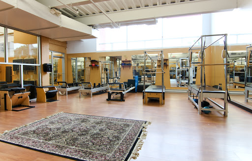 Gym «The Edge Fitness Clubs Norwalk», reviews and photos, 542 Westport Ave, Norwalk, CT 06851, USA