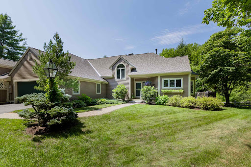 Real Estate Agency «RE/MAX Group One REALTORS», reviews and photos, 306 S Main St, Norwich, VT 05055, USA