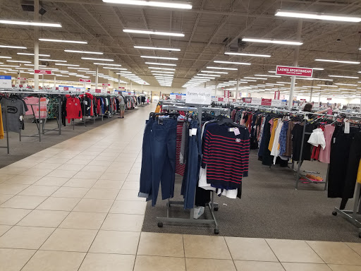 Shopping Mall «Seaview Square Shopping Center», reviews and photos, 1000 NJ-66, Ocean Township, NJ 07712, USA