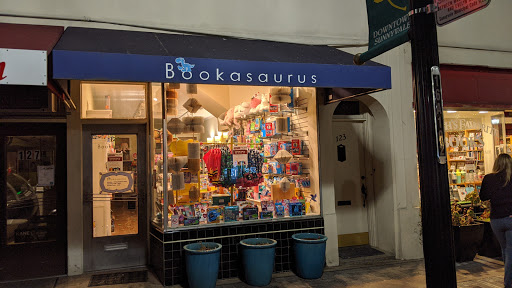 Book Store «Bookasaurus», reviews and photos, 125 S Murphy Ave, Sunnyvale, CA 94086, USA