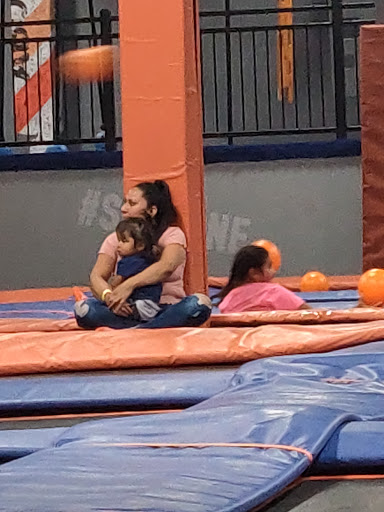 Amusement Center «Sky Zone Trampoline Park», reviews and photos, 13310 Industrial Park Blvd #160, Plymouth, MN 55441, USA