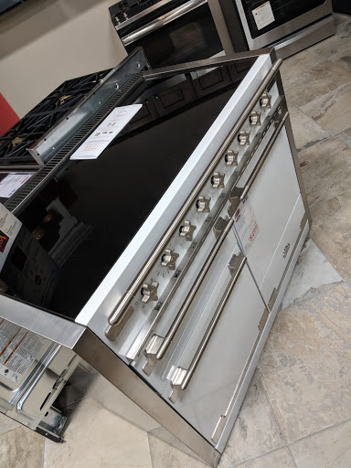 Appliance Store «Appliance Center Home Store», reviews and photos, 321 Illinois Ave, Maumee, OH 43537, USA