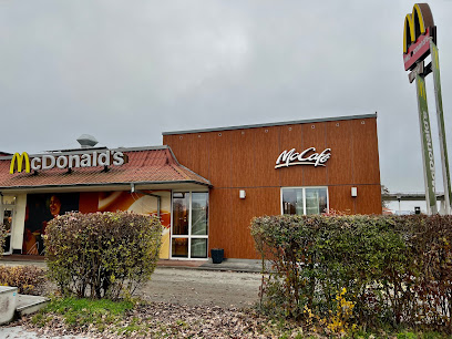 McDonald,s - Harburger Str. 25, 94405 Landau an der Isar, Germany