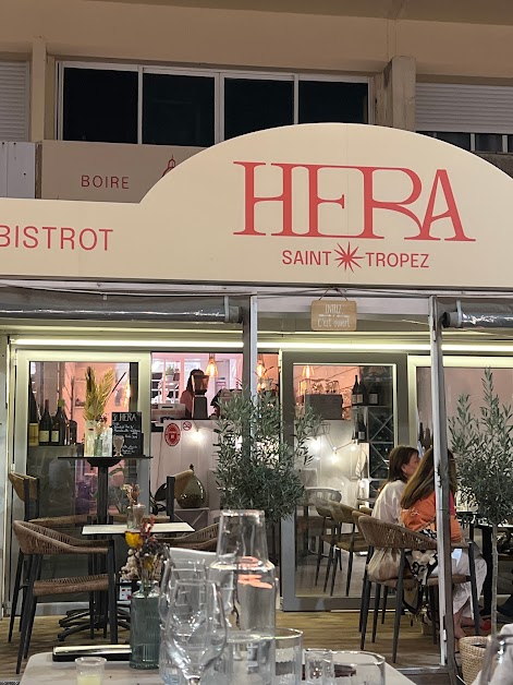 HERA Bistrot-Bar à vin à Saint-Tropez