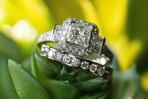 Jeweler «Murphy Jewelers - Promenade Shops», reviews and photos, 2985 Center Valley Pkwy # 204, Center Valley, PA 18034, USA