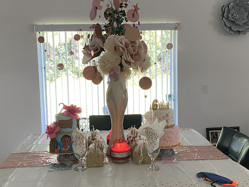 Wedding Bakery «Cut the Cake», reviews and photos, 5770 W Irlo Bronson Memorial Hwy #424, Kissimmee, FL 34746, USA