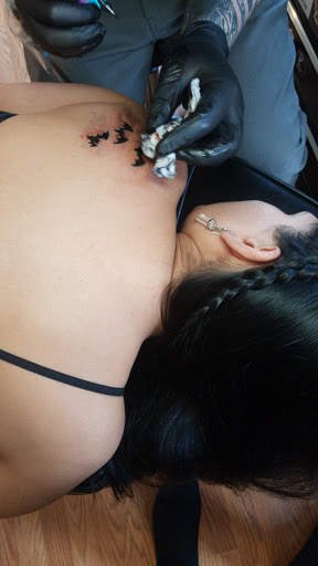 Tattoo Shop «Black Label Tattoo Co.», reviews and photos, 126 E Patrick St, Frederick, MD 21701, USA