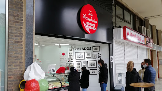 Helados La Caribeña Av. de Cantabria, 1, 39770 Laredo, Cantabria, España