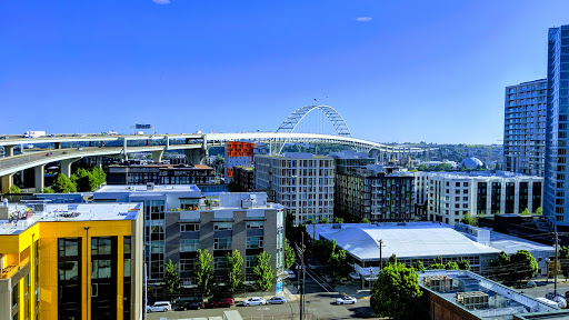 WHICH MICROSOFT DEPARTMENTS AND FUNCTIONS ARE BASED AT visual data 5