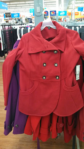 Department Store «Walmart Supercenter», reviews and photos, 33 Sherwood Dr, Tilton, NH 03276, USA