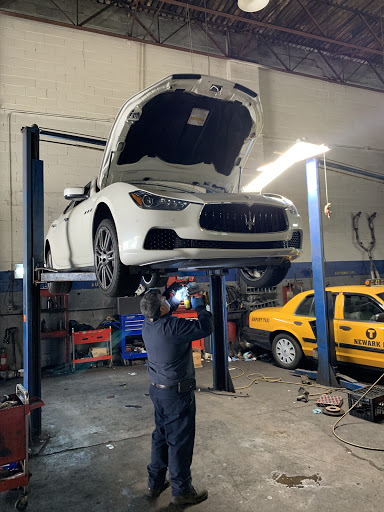 Auto Repair Shop «Elite Auto Repair Inc», reviews and photos, 850 Frelinghuysen Ave # A, Newark, NJ 07114, USA