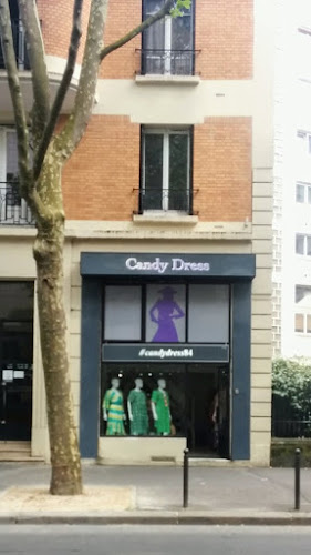 Candy Dress à Paris