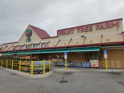 Supermarket «Fruit Tree Farm», reviews and photos, 1500 Sunrise Hwy, Copiague, NY 11726, USA