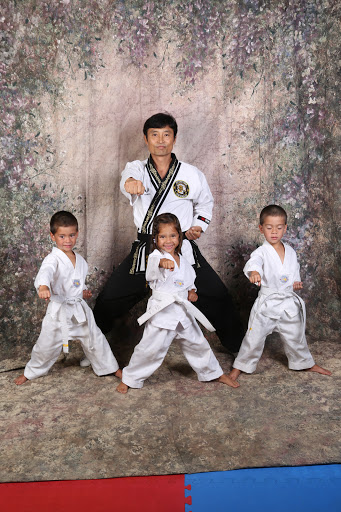 Kyung Hee Taekwondo Academy