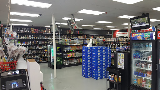 Liquor Store «Grand Liquors», reviews and photos, 1328 Grand Ave, Waukegan, IL 60085, USA