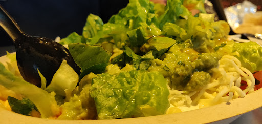 Mexican Restaurant «Chipotle Mexican Grill», reviews and photos, 129 Marshall St, Syracuse, NY 13210, USA