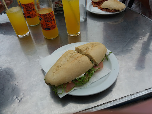 Información y opiniones sobre Hamburgueseria Blas de Arrecife