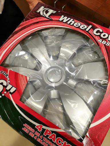 Toyota Dealer «Toyota Of Whittier», reviews and photos, 14577 Whittier Blvd, Whittier, CA 90605, USA