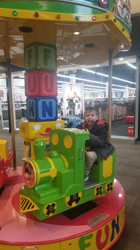 Shopping Mall «Huntington Mall Shopping Center», reviews and photos, 500 Mall Rd, Barboursville, WV 25504, USA