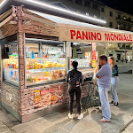 Photo n°1 de l'avis de Nijat.a fait le 29/09/2022 à 10:55 sur le  Panino Mondiale - Specialità Lampredotto à Florence