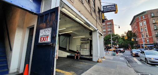 Hertz Car Rental - Greenwich Village - Between 7th Avenue And Bleecker Street HLE