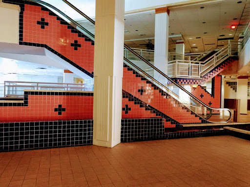 Shopping Mall «Oceanwalk Mall», reviews and photos, 101 N Ocean Dr, Hollywood, FL 33019, USA