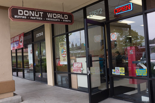 Donut World, 27672 Santa Margarita Pkwy, Mission Viejo, CA 92691, USA, 