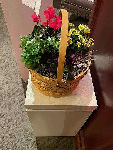 Florist «Janousek Florist Inc. & Greenhouses», reviews and photos, 4901 Charles St, Omaha, NE 68132, USA