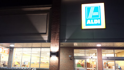 Supermarket «ALDI», reviews and photos, 156 S Liberty Dr, Stony Point, NY 10980, USA