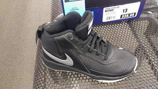 Sporting Goods Store «Big 5 Sporting Goods», reviews and photos, 5950 State St, Murray, UT 84107, USA