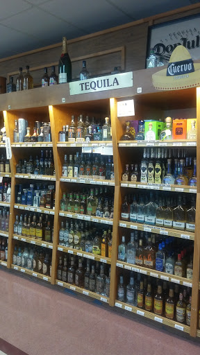 Liquor Store «White Center Liquor», reviews and photos, 9822 15th Ave SW, Seattle, WA 98106, USA