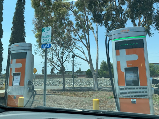 Cell phone charging station Irvine