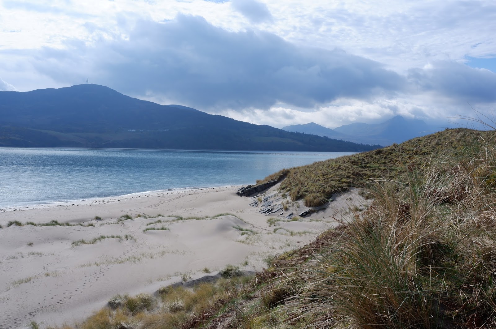 Photo de Skinnet Beach situé dans une zone naturelle