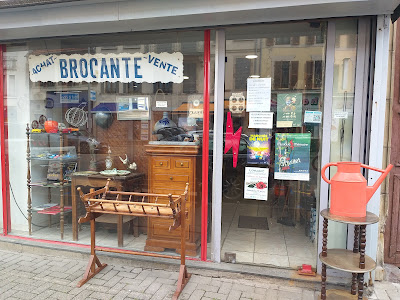 LA BROCANTE - boutique de brocante / antiquité à Lure