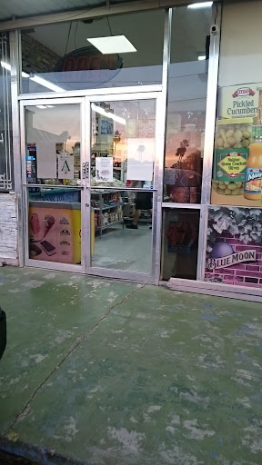 Grocery Store «Summer Market», reviews and photos, 13815 N 7th St B, Phoenix, AZ 85022, USA