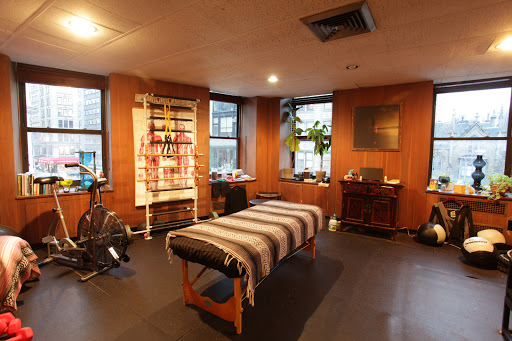 Body & Qi and Deborah Stotzky Acupuncture