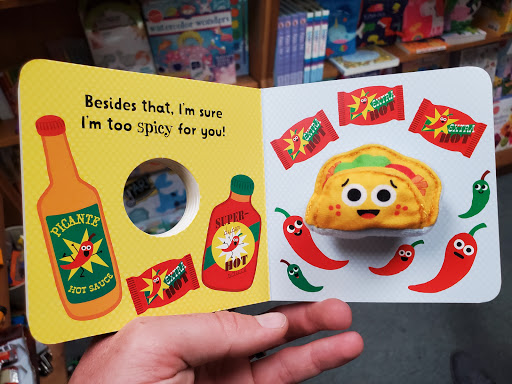 Book Store «Coastside Books», reviews and photos, 432 Main St, Half Moon Bay, CA 94019, USA