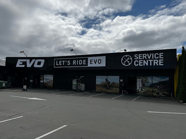 Evo Cycles Tower Junction - Bicycle store