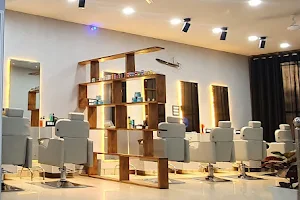 Cut & Curls Unisex Salon | Best Salon in Faridabad image