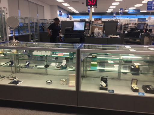 Clothing Store «Ross Dress for Less», reviews and photos, 194 Donahue St, Sausalito, CA 94965, USA