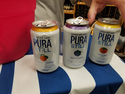 Liquor Store «Reservoir Wines & Spirits», reviews and photos, Beacon St, Brighton, MA 02135, USA