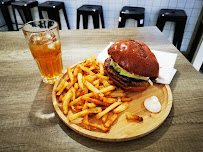 Plats et boissons du Restaurant américain All Angus - Smash Burger à Toulon - n°2