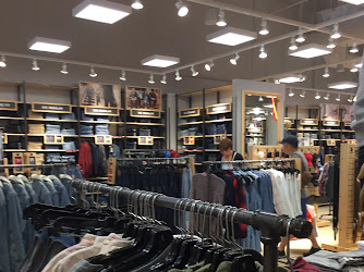 Levi's Outlet Store