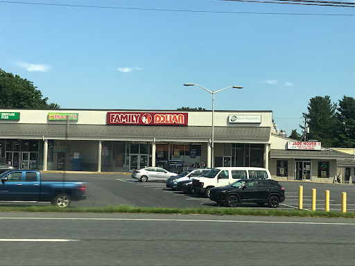 Dollar Store «FAMILY DOLLAR», reviews and photos, 130 N Reading Rd, Ephrata, PA 17522, USA