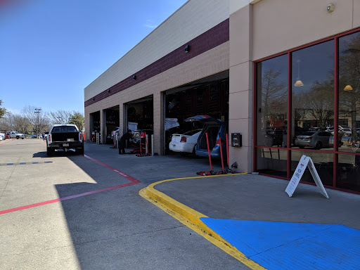 Tire Shop «Discount Tire Store - Round Rock, TX», reviews and photos, 3115 S Interstate 35, Round Rock, TX 78664, USA