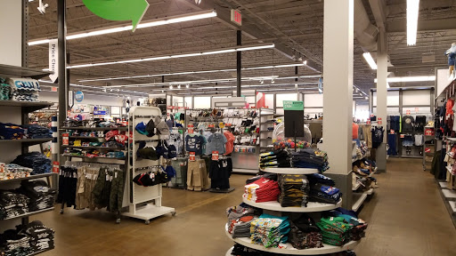 Clothing Store «Old Navy», reviews and photos, 4120 William Penn Hwy, Monroeville, PA 15146, USA